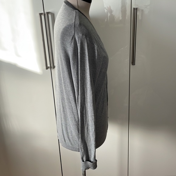 Uniqlo Premium Cotton Cardigan in Gray Size-Large - Picture 3 of 10